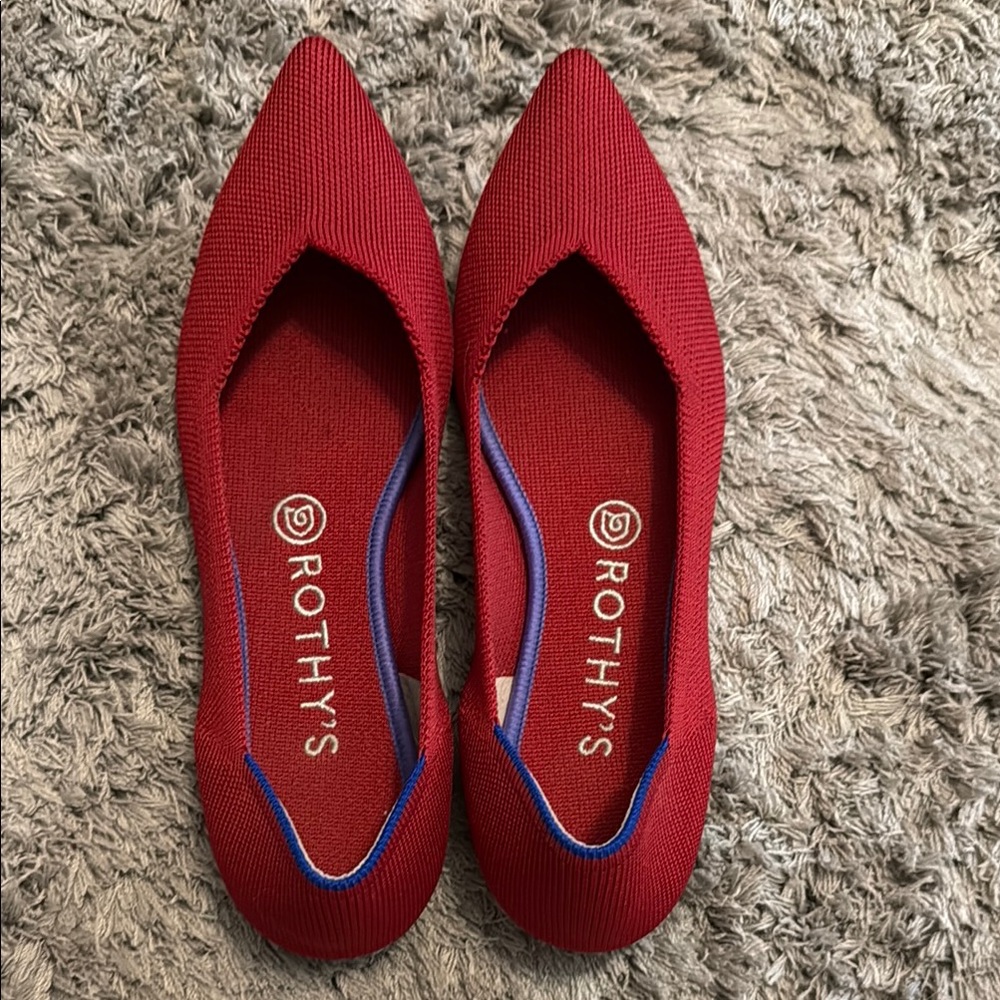 Rothy's Red Pointed Knit Flats with Blue Trim